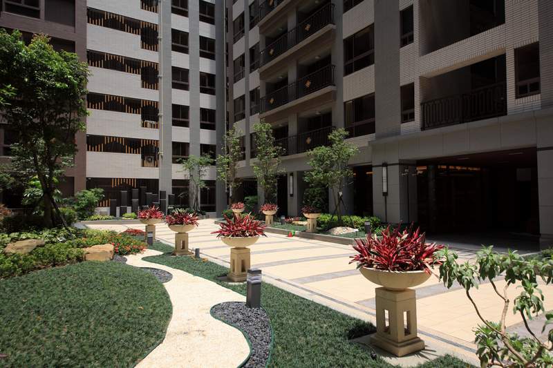 鴻築吾江 鴻築吾江